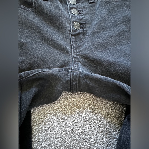 MADEWELL High rise skinny jeans black wash frayed ankles Size 26 - Picture 9 of 10